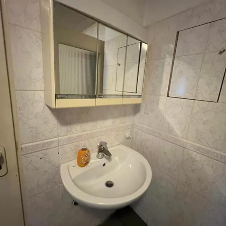 Tl Gastzimmer 1 Homestay Frankfurt am Main