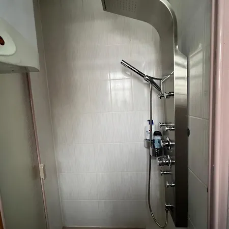 Privat bolig Tl Gastzimmer 1 *