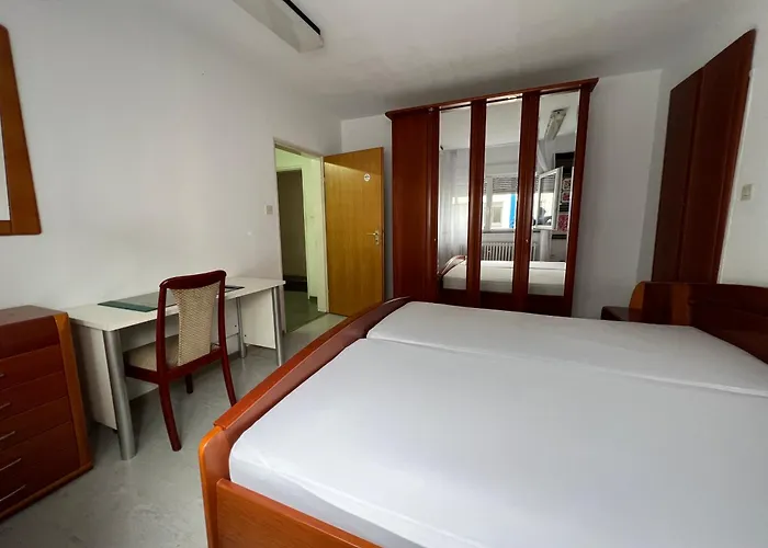 Tl Gastzimmer 1 * Frankfurt nad Menem